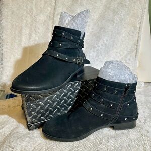 Vionic Black Ankle Boots with Studded Straps